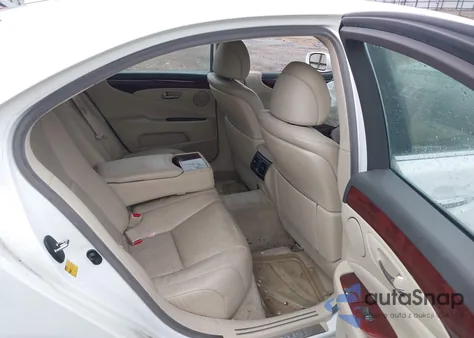 2010 Lexus Ls 460 z USA, uszkodzony, nr VIN JTHBL5EF8A5097459